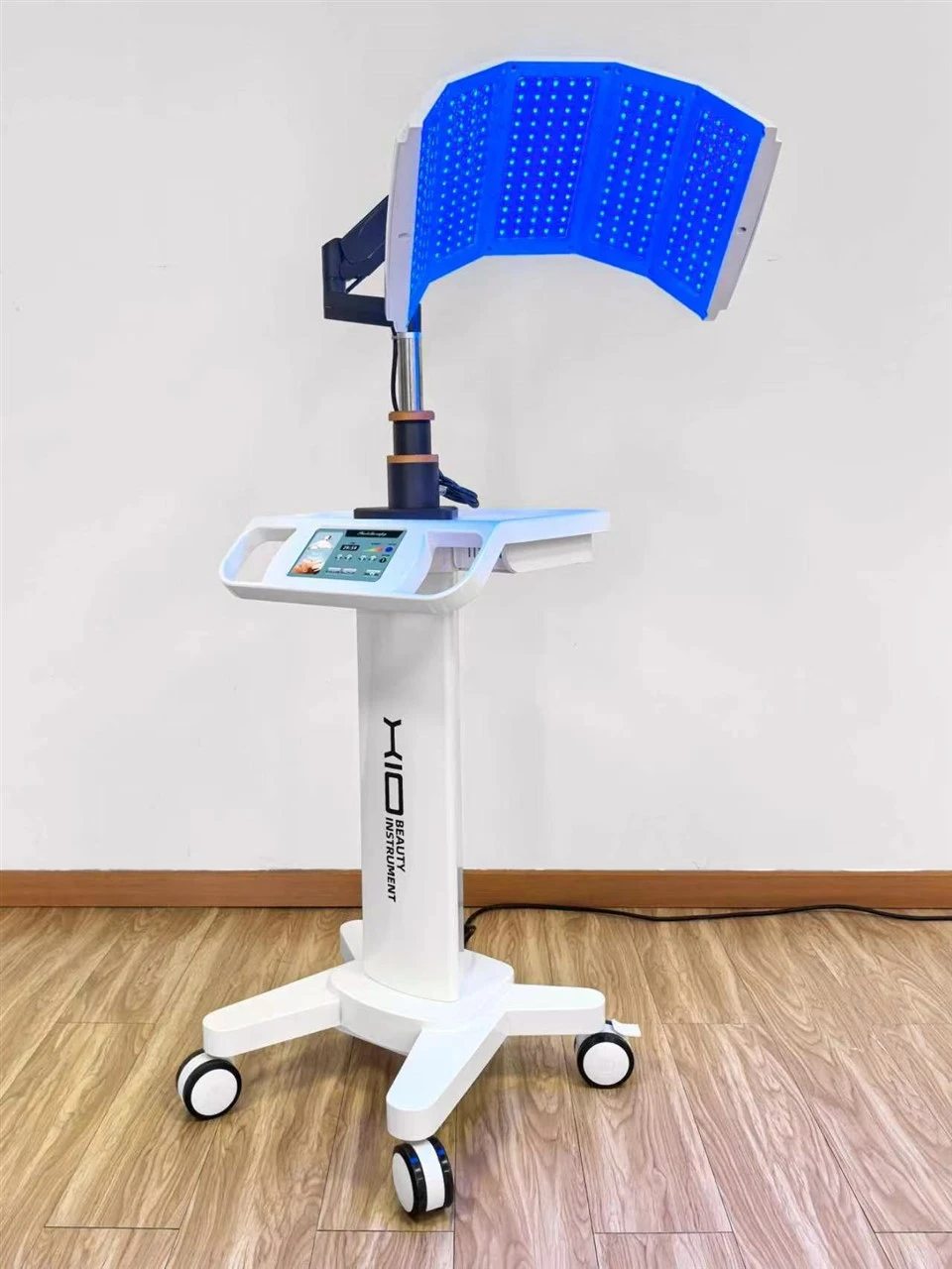 PDT Skin Beauty LED Light Therapy Machine – Professional Photodynamic Skin Rejuvenation System