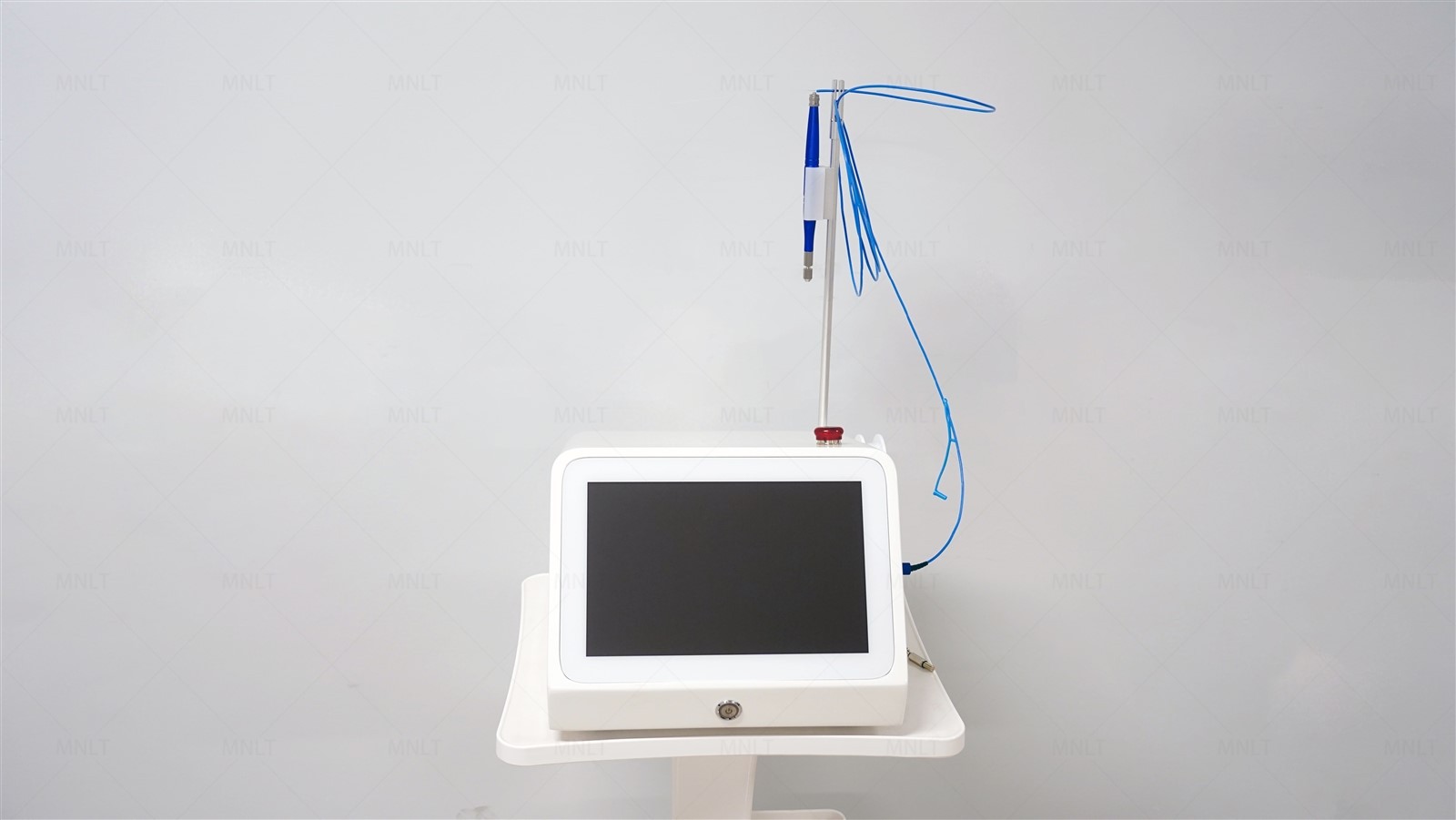 1470980635 3